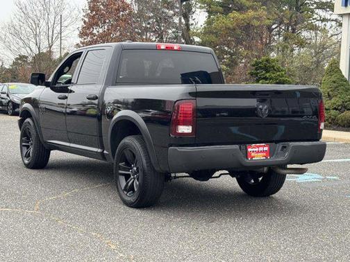 2024 RAM 1500 Classic Warlock Crew Cab 4x4 5'7' Box