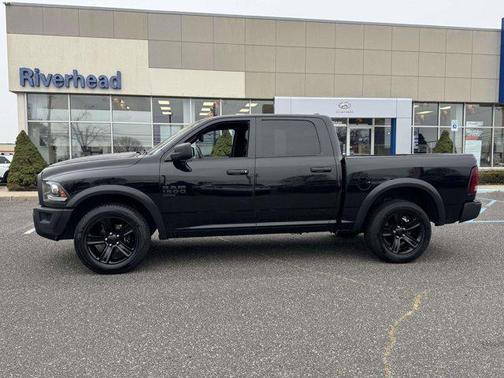 2024 RAM 1500 Classic Warlock Crew Cab 4x4 5'7' Box