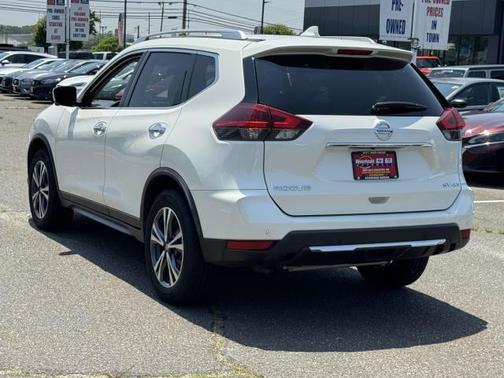 2019 Nissan Rogue SV