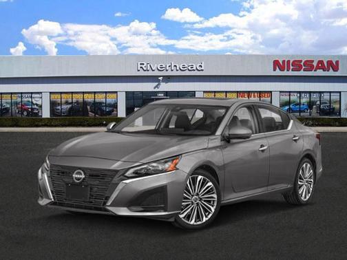 2025 Nissan Altima SL FWD