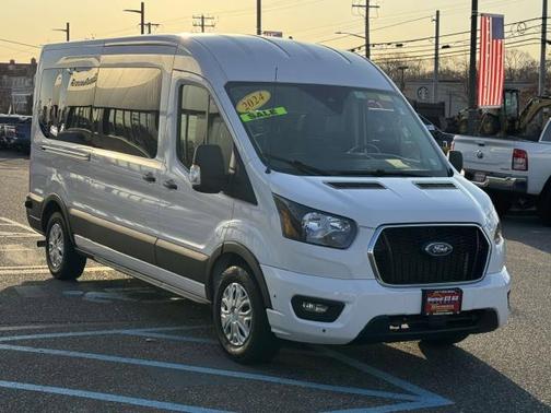 2024 Ford Transit-350 XLT