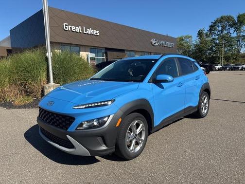 2023 Hyundai KONA SEL