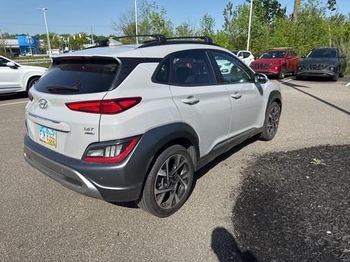 2022 Hyundai KONA Limited