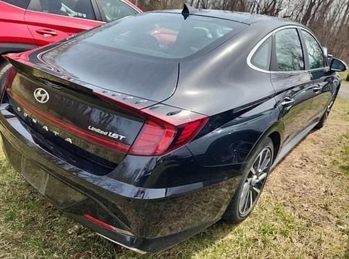 2022 Hyundai SONATA Limited
