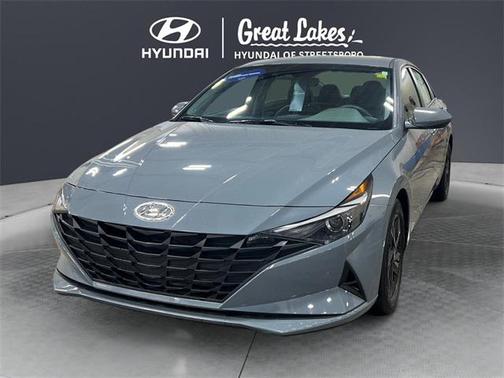 2023 Hyundai ELANTRA SEL