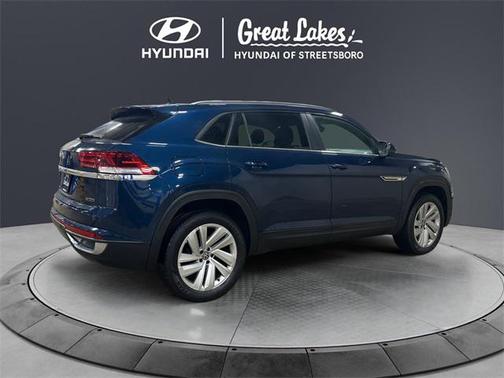 2021 Volkswagen Atlas Cross Sport 2.0T SE w/Technology 4MOTION