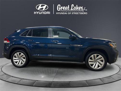 2021 Volkswagen Atlas Cross Sport 2.0T SE w/Technology 4MOTION