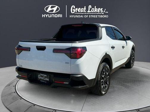 Ice White 2022 Hyundai SANTA CRUZ SEL