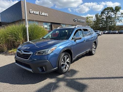 2022 Subaru Outback Touring XT