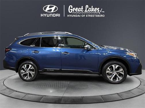 2022 Subaru Outback Touring XT