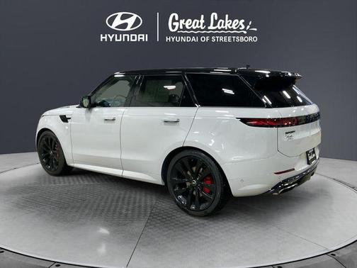 Fuji White 2023 Land Rover Range Rover Sport SE