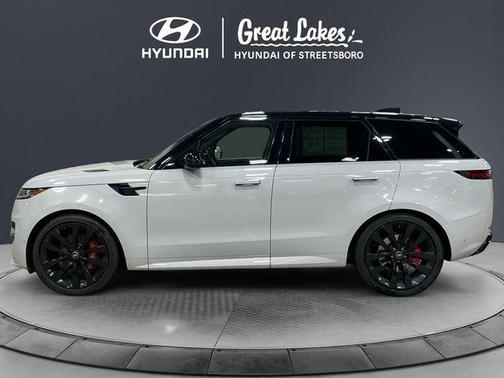 Fuji White 2023 Land Rover Range Rover Sport SE