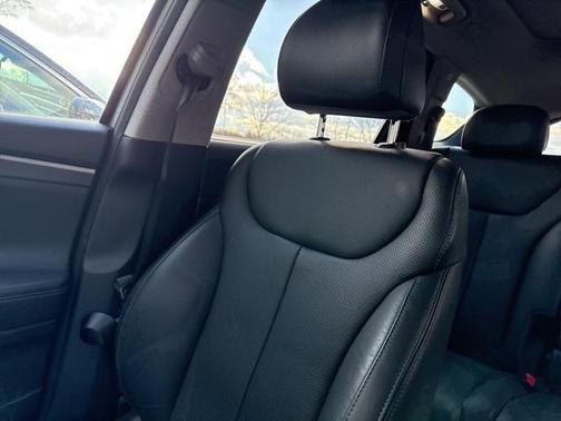 2019 Hyundai SANTA FE Ultimate 2.4