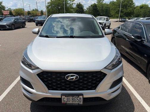 Molten Silver 2019 Hyundai TUCSON SE