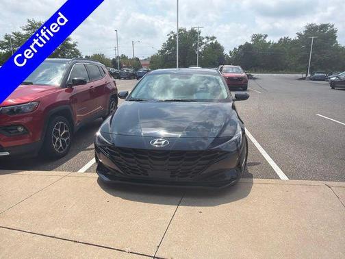Onyx Black 2023 Hyundai ELANTRA SEL