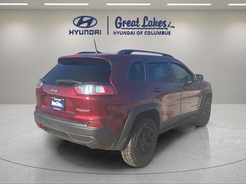 Velvet Red Pearlcoat 2021 Jeep Cherokee Trailhawk