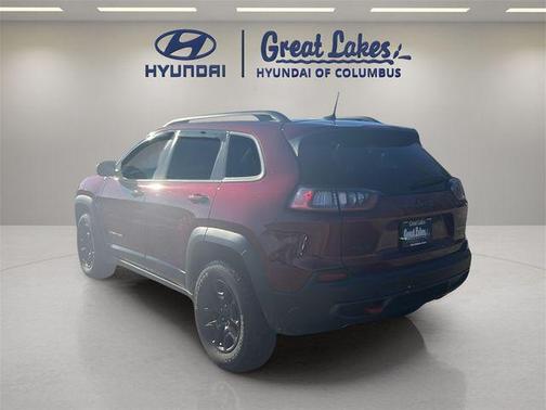 Velvet Red Pearlcoat 2021 Jeep Cherokee Trailhawk