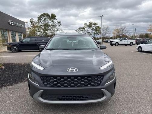 2023 Hyundai KONA SE