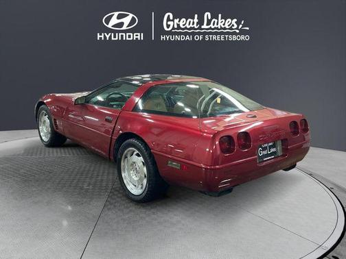 Red 1995 Chevrolet Corvette Base