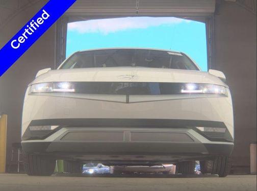 Atlas White 2024 Hyundai IONIQ 5 SE