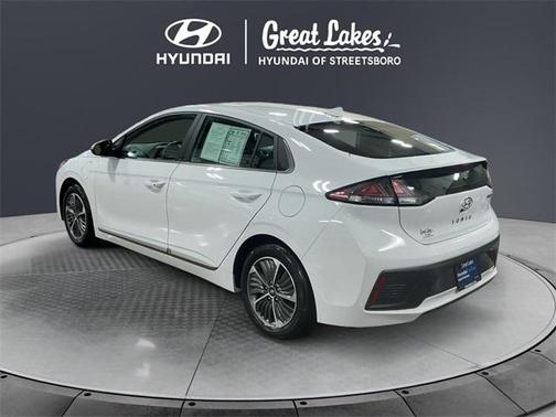 2021 Hyundai IONIQ Plug-In Hybrid SEL