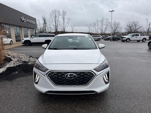 2021 Hyundai IONIQ Plug-In Hybrid SEL