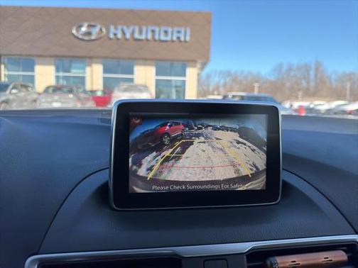 2016 Mazda Mazda3 i Grand Touring