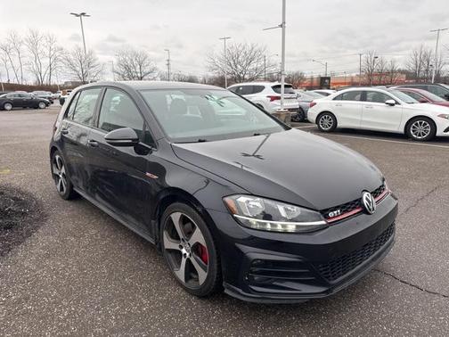 2018 Volkswagen Golf GTI 2.0T S 4-Door