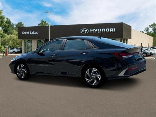 2025 Hyundai ELANTRA Sport