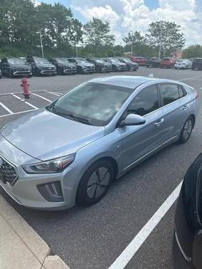 2020 Hyundai IONIQ Hybrid SE