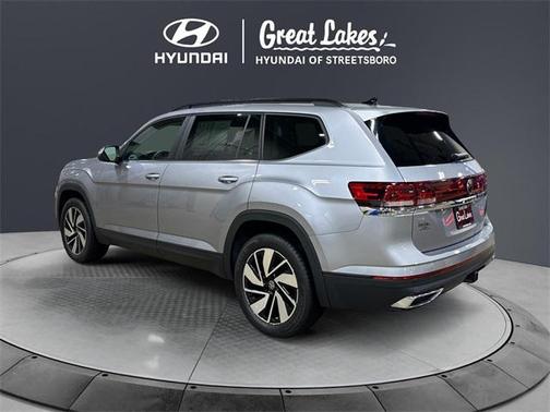2024 Volkswagen Atlas 2.0T SE w/Technology 4MOTION