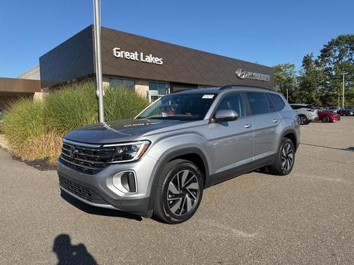 2024 Volkswagen Atlas 2.0T SE w/Technology 4MOTION