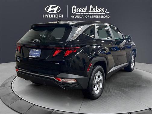 2023 Hyundai TUCSON SE