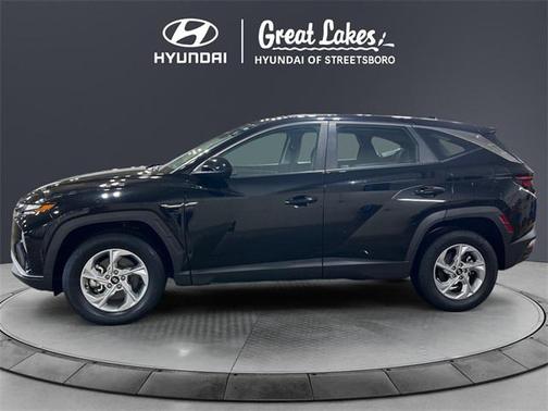 2023 Hyundai TUCSON SE