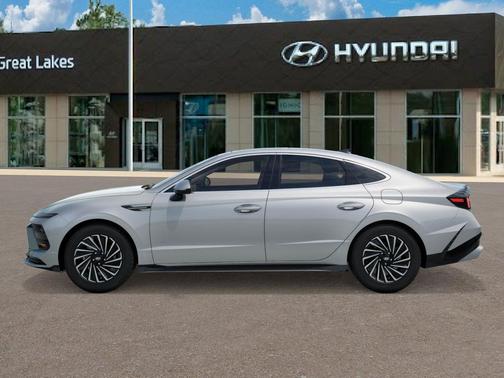 2026 Hyundai SONATA Hybrid SE