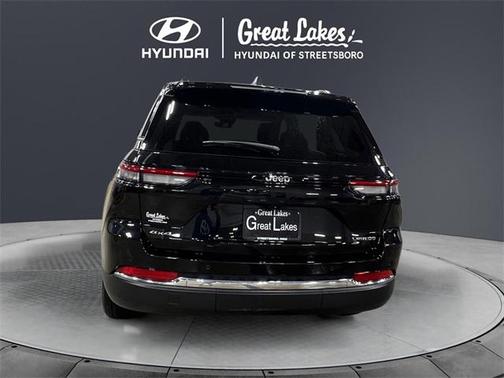 2023 Jeep Grand Cherokee Laredo