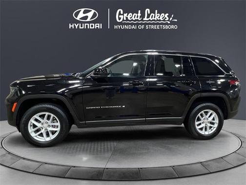 2023 Jeep Grand Cherokee Laredo