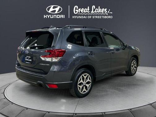 Magnetite Gray Metallic 2023 Subaru Forester Premium