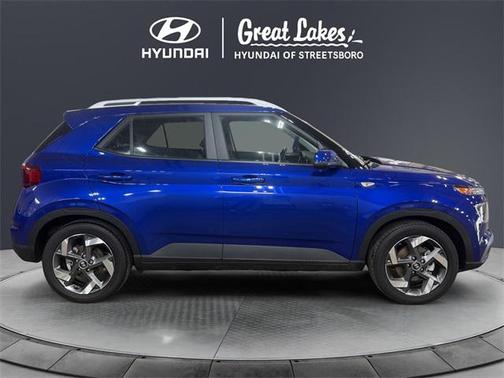 2022 Hyundai VENUE Limited