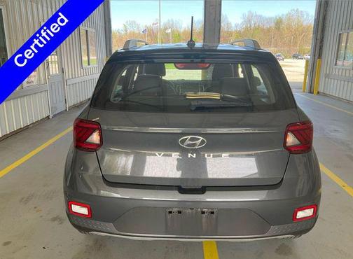 Ecotronic Gray 2023 Hyundai VENUE Limited