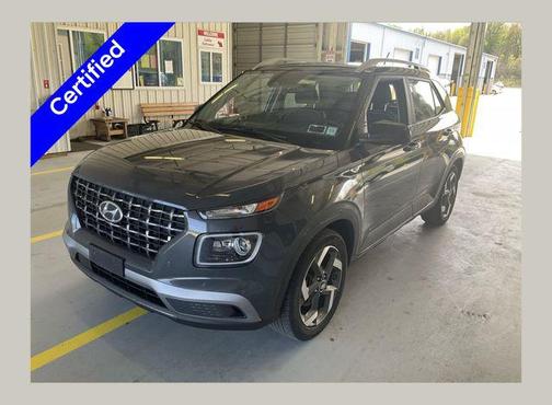 Ecotronic Gray 2023 Hyundai VENUE Limited