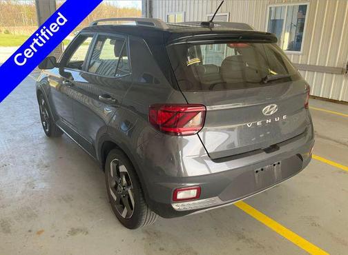 Ecotronic Gray 2023 Hyundai VENUE Limited