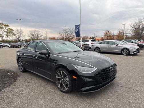 2023 Hyundai SONATA SEL Plus