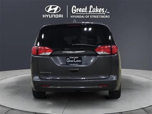 2017 Chrysler Pacifica Touring