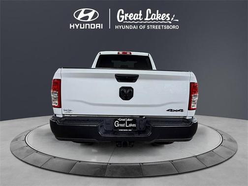 2024 RAM 2500 Tradesman Crew Cab 4x4 6'4' Box