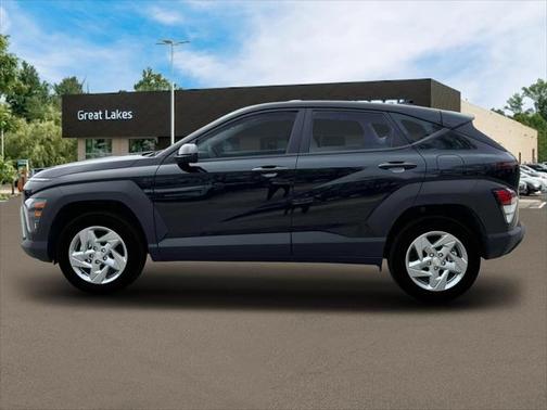 2025 Hyundai KONA SE