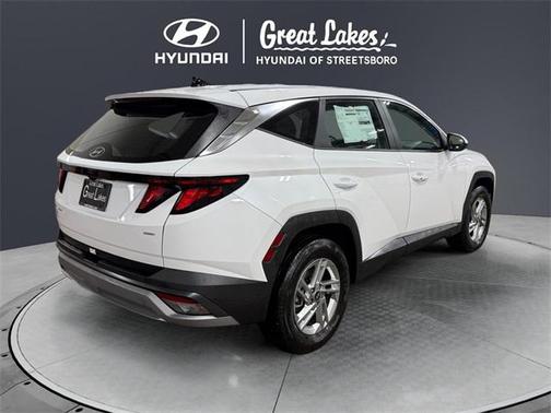 2025 Hyundai TUCSON SE