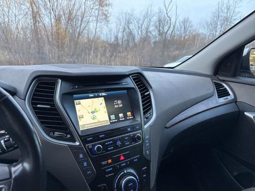 2017 Hyundai SANTA FE Limited Ultimate