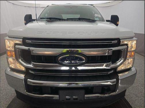 OXFORD WHITE 2022 Ford F-250 XLT