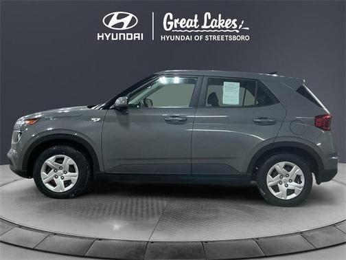 2020 Hyundai VENUE SE